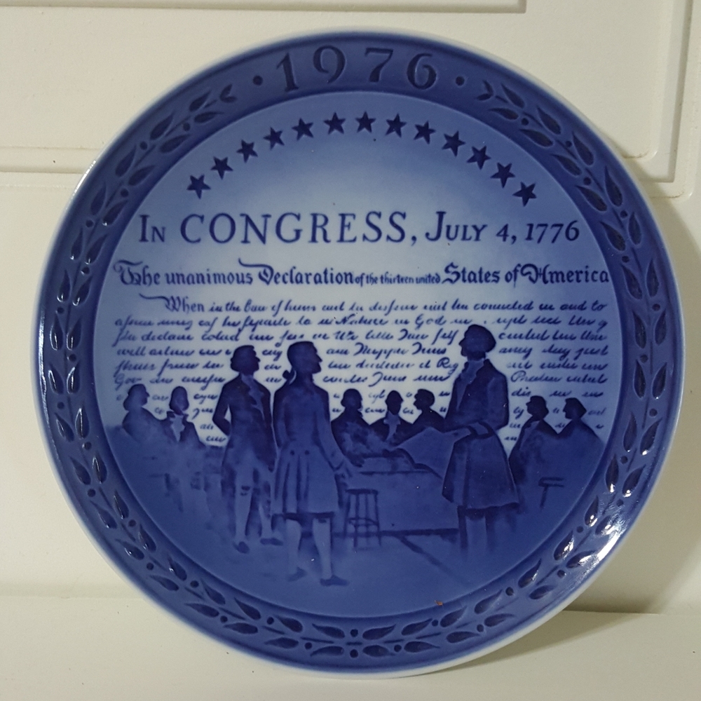 Royal Copenhagen July 4, 1776 in Congress plate